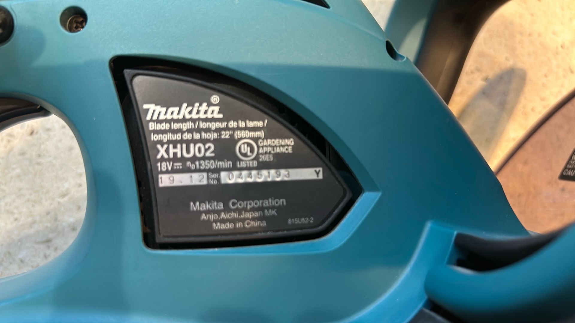 Makita XHU02
