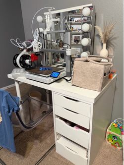 makeup vanity