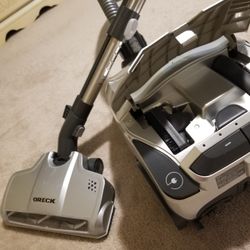 Oreck Vacuum Canister 