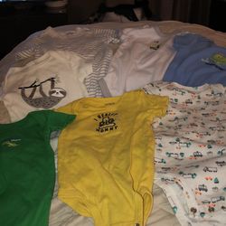 Baby onesies Nine months good condition