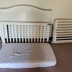 ChildCraft Crib/Toddler Bed