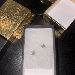 diamond 10k earrings 