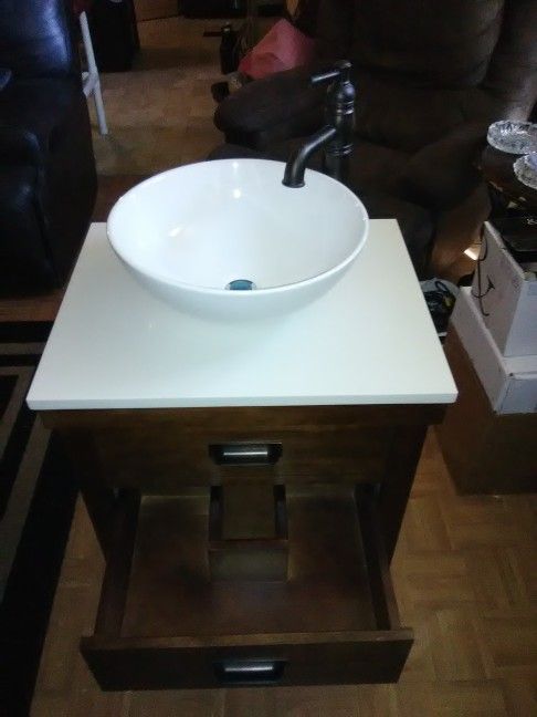 Style Selections Cromlee Bark Single Vessel Sink Bathroom Vanity Style Selections Cromlee Bark Single Vessel Sink Bathroom Vanity With Engineered Stone Top 24 In X 19 Model 1007va 210 Lowe S 389 00 For