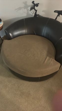 Cuddle chair