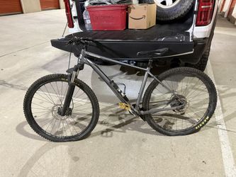 Cannondale Trail 4 Mountain Bike 