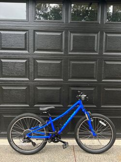 Specialized HotRock Mountain Kids Bike 24”