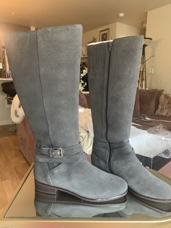 Size 8.5 Women’s Boot Lot