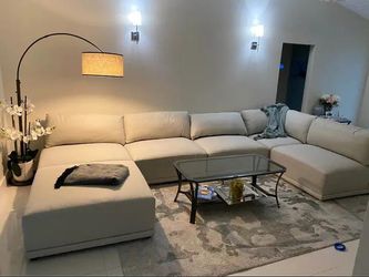 Basset Furniture Leather Couch