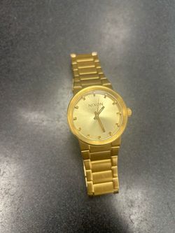 Nixon watch gold Used Must see !!