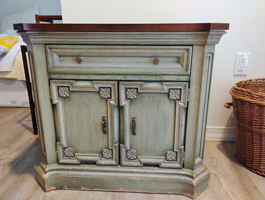 Beautiful Small Dresser 