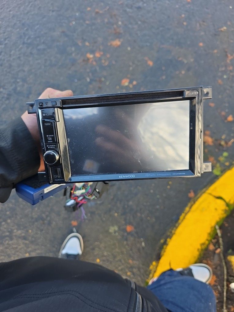 Kenwood Model:dnx693s With Navigation