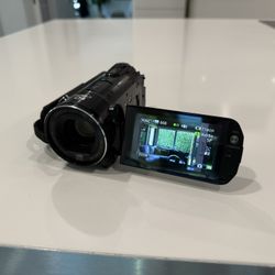 Canon Vixia HF S200 Video Recorder