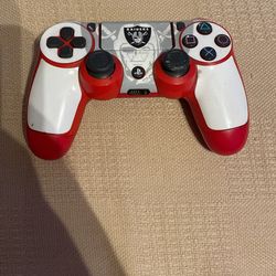 PS4 Remote (Raiders Decal (Red) )