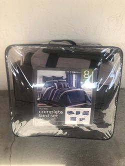 Comforter & Bed Sheet Set