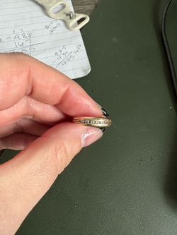 10k gold real diamond band so 7