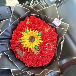 Rosas y Flores Eternas 🌻