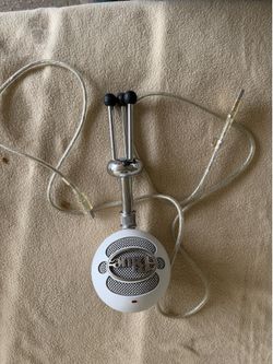 Blue snowball, USB condenser microphone with stand