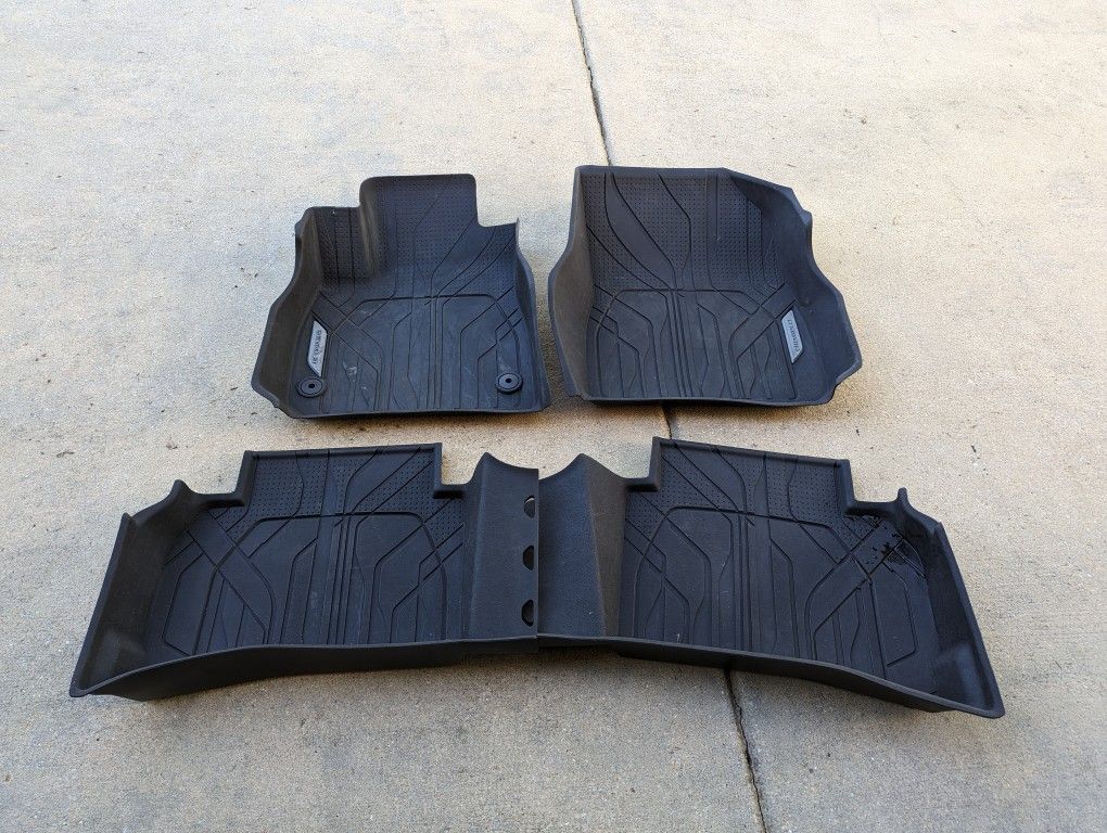 2017 Chevrolet Malibu OEM Floor Liners