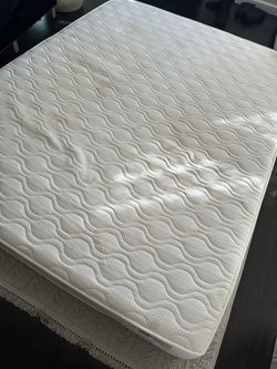 Design Within Reach ( Sonno Firm Mattress)