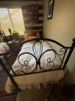 Iron twin beds
