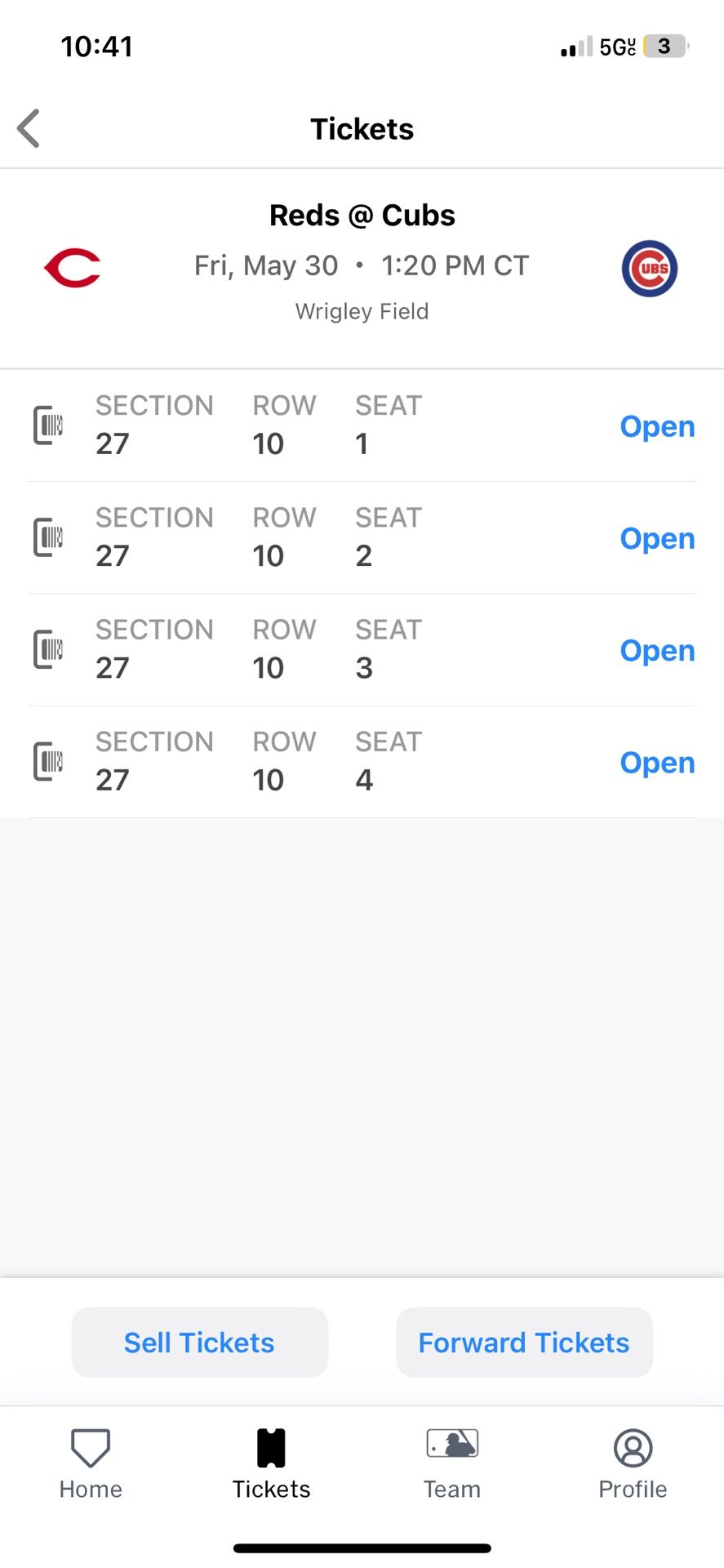 Chicago Cubs Vs Reds Tickets today !