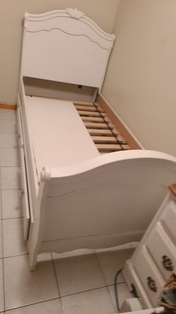 Twin Bed Set With Deskand Night Stand 