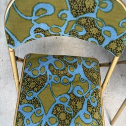  4 Cushioned Folding Chairs