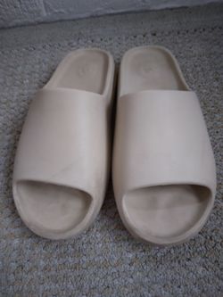 Used yeezys size 12