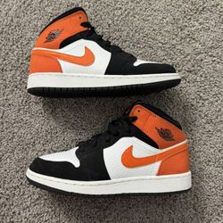 Nike Air Jordan 1 Mid GS 'Shattered Backboard 6Y