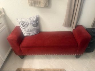 Chaise Bench with Storage