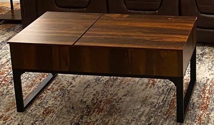 Lift top coffee table
