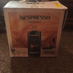 Nespresso VertuoPlus by De’Longhi – Coffee & Espresso Machine