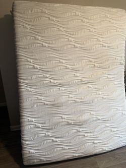 Queen size Serta Mattress