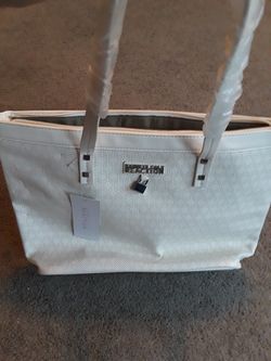 Kenneth Cole Reaction