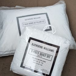 NEW Katherine Williams 3 Piece Queen Quilt Set And 2 Pillows