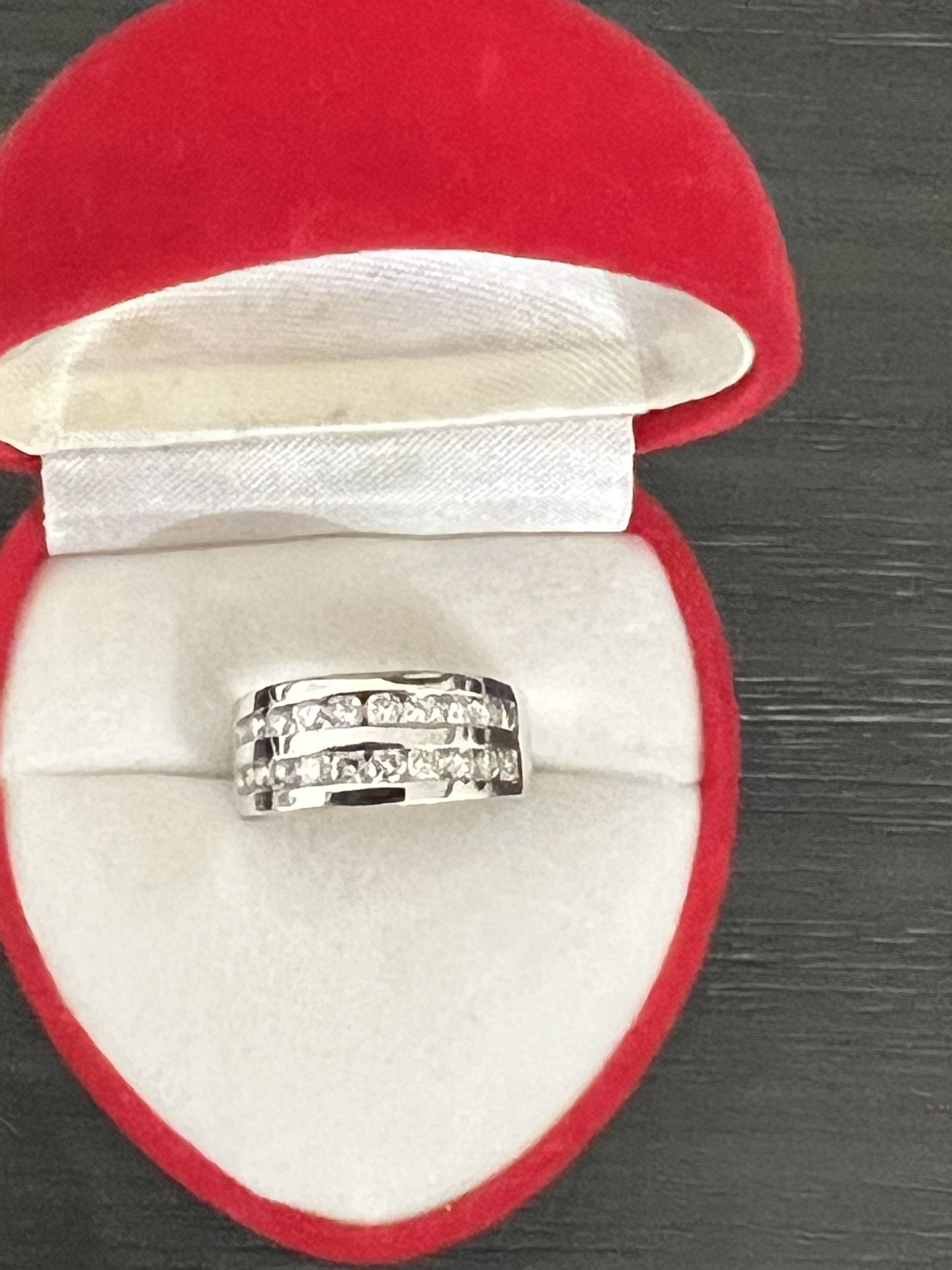 14 Karat White Gold Ring With Diamonds