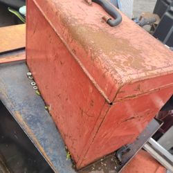 Small Tool Box Little Rusty ,good Shape