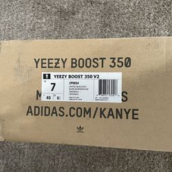 BRAND NEW Adidas Yeezy Boost 350 V2 Zebras 2017 Mens Size 7