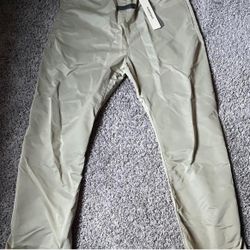 essential nylon pants 