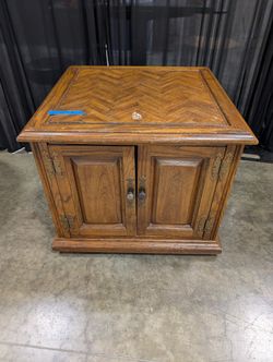 Brown Wood Herringbone Top End Table
