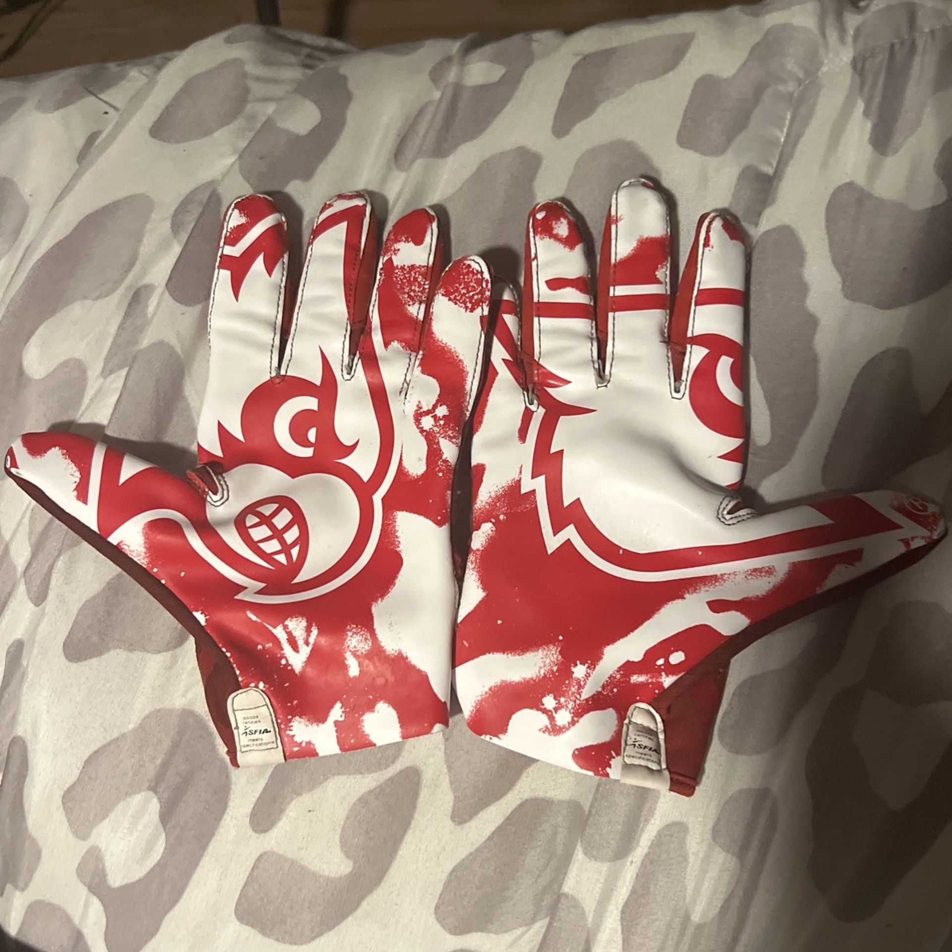 Louisville College Football Gloves