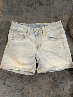 American Eagle Outfitters Super Light Wash Midi Shorts, Size 2