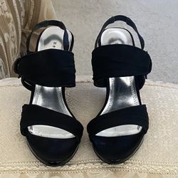 BLACK FORMAL SHOES SLIP ON HEELS SILVER GEMS NEW SIZE 7.5