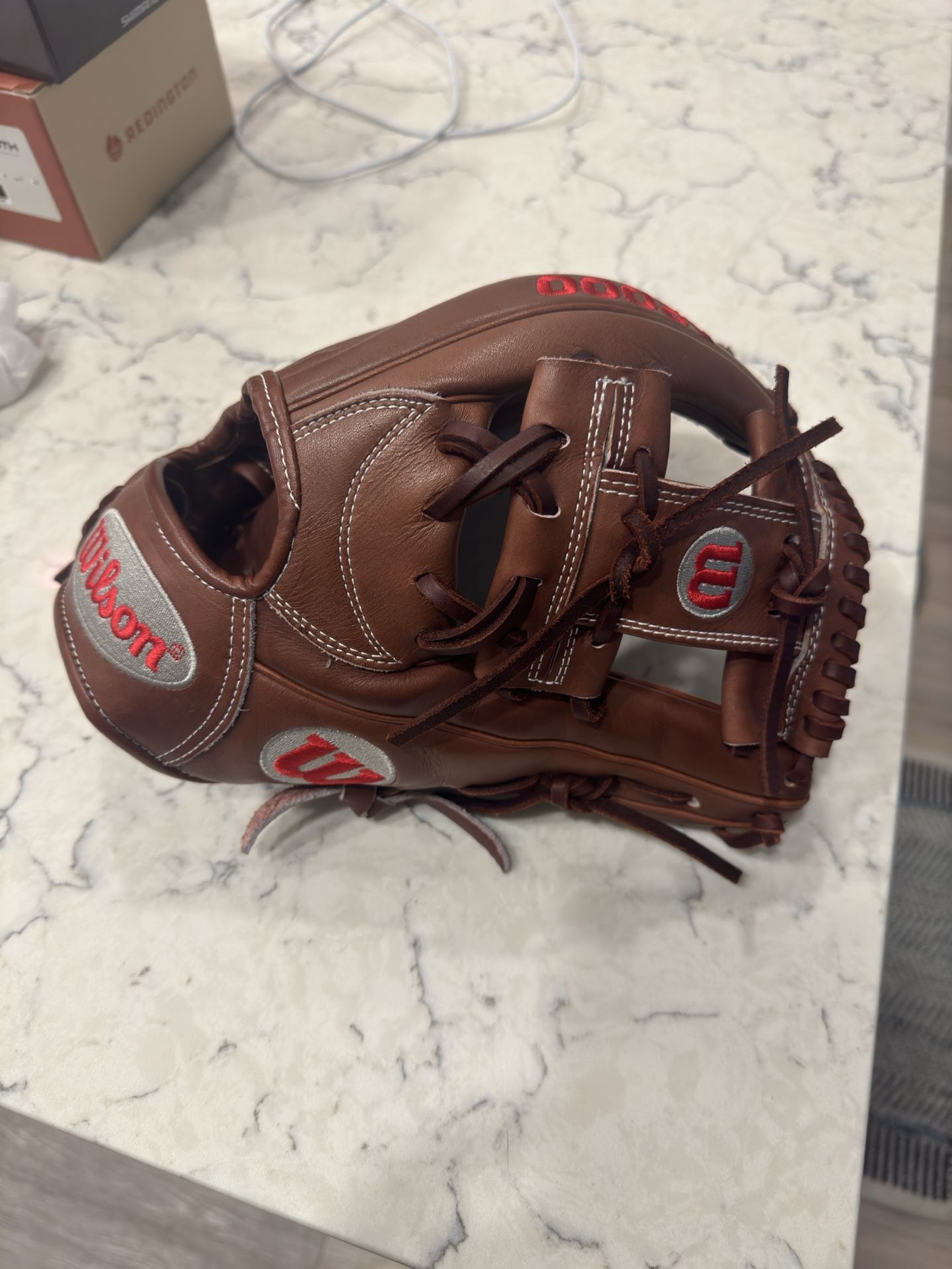 Wilson A2000 Glove 