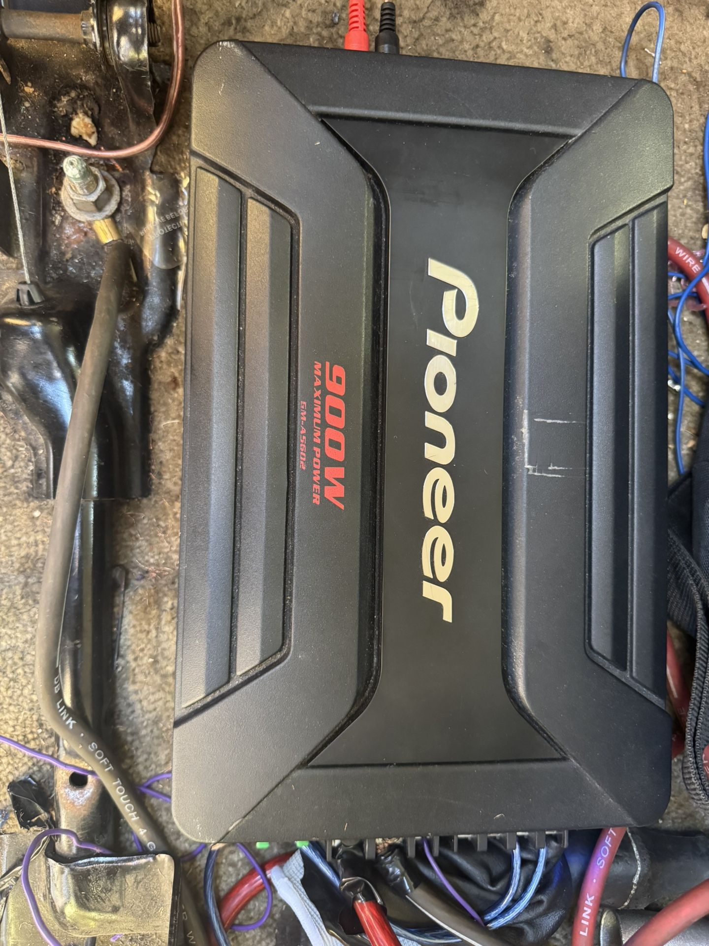 Pioneer 900w