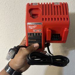 New Milwuakee Charger!