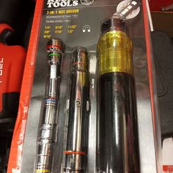 KLEIN TOOLS 7 - IN 1 NUT DRIVER