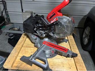 Milwaukee miter saw