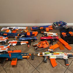 Lot Of 17 Nerf Guns, Vest, And Darts