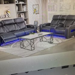 Leather Power Reclining Sofa & Power Reclining Love Seat With Heat & Massage